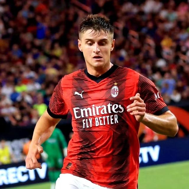 万博ManbetxAPP-卡佩罗确认中场大将关键战必复出